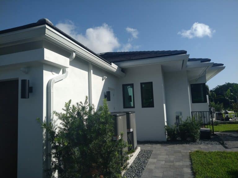 Gutter Cleaning Excellence in Juno Beach FL